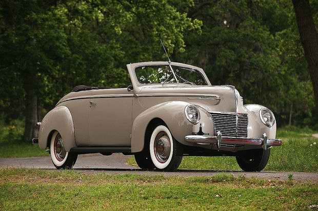 Автомобиль Mercury Convertible Coupe 1939 года