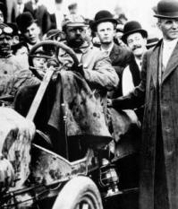 Нововведения Генри Форда - стабильная заработная плата