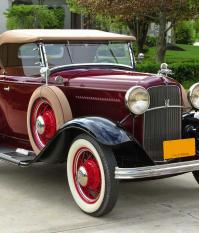 Ford Model 18 Deluxe Roadster 1932 года