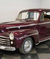 Ford Deluxe 1947 года