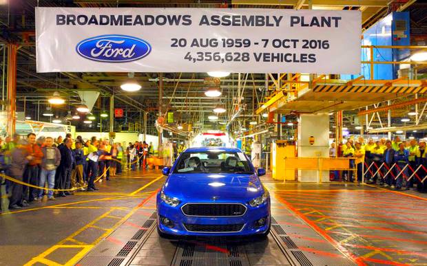 Последний Ford Falcon XR6, сошедший с конвейера в Австралии (Бродмедоуз, штат Виктория)