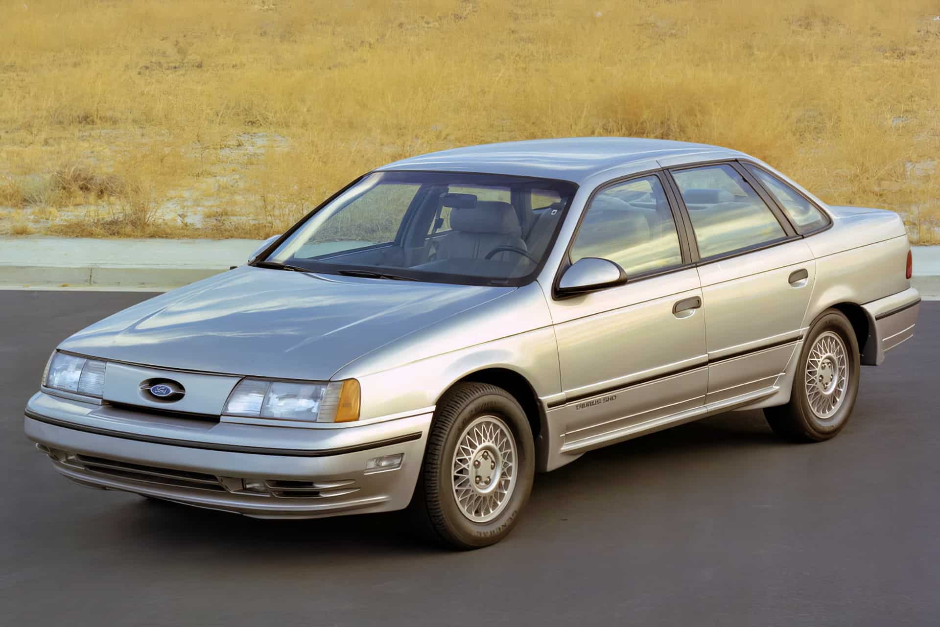 Ford Taurus 1985 года