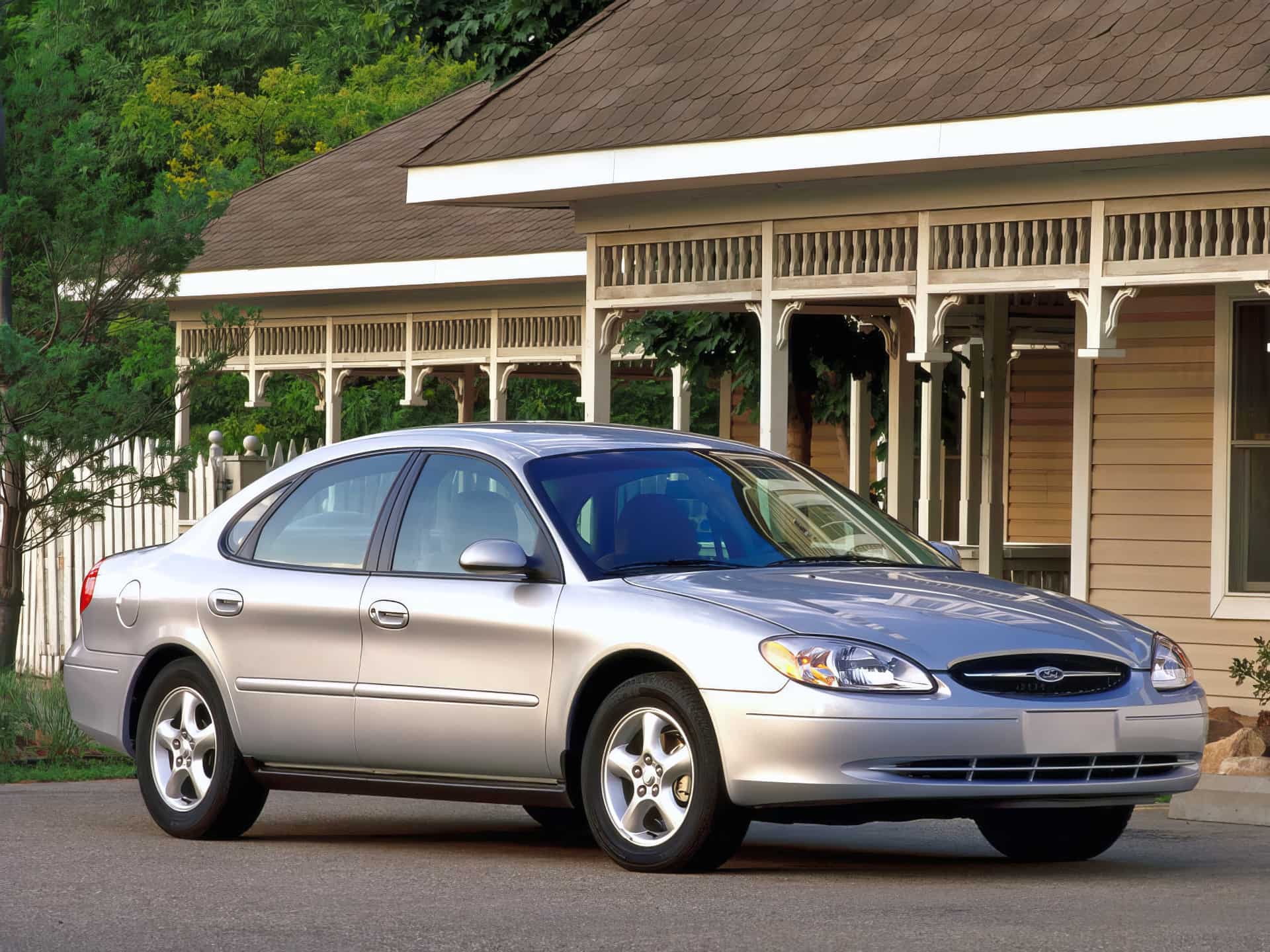 Ford Taurus 1999 года