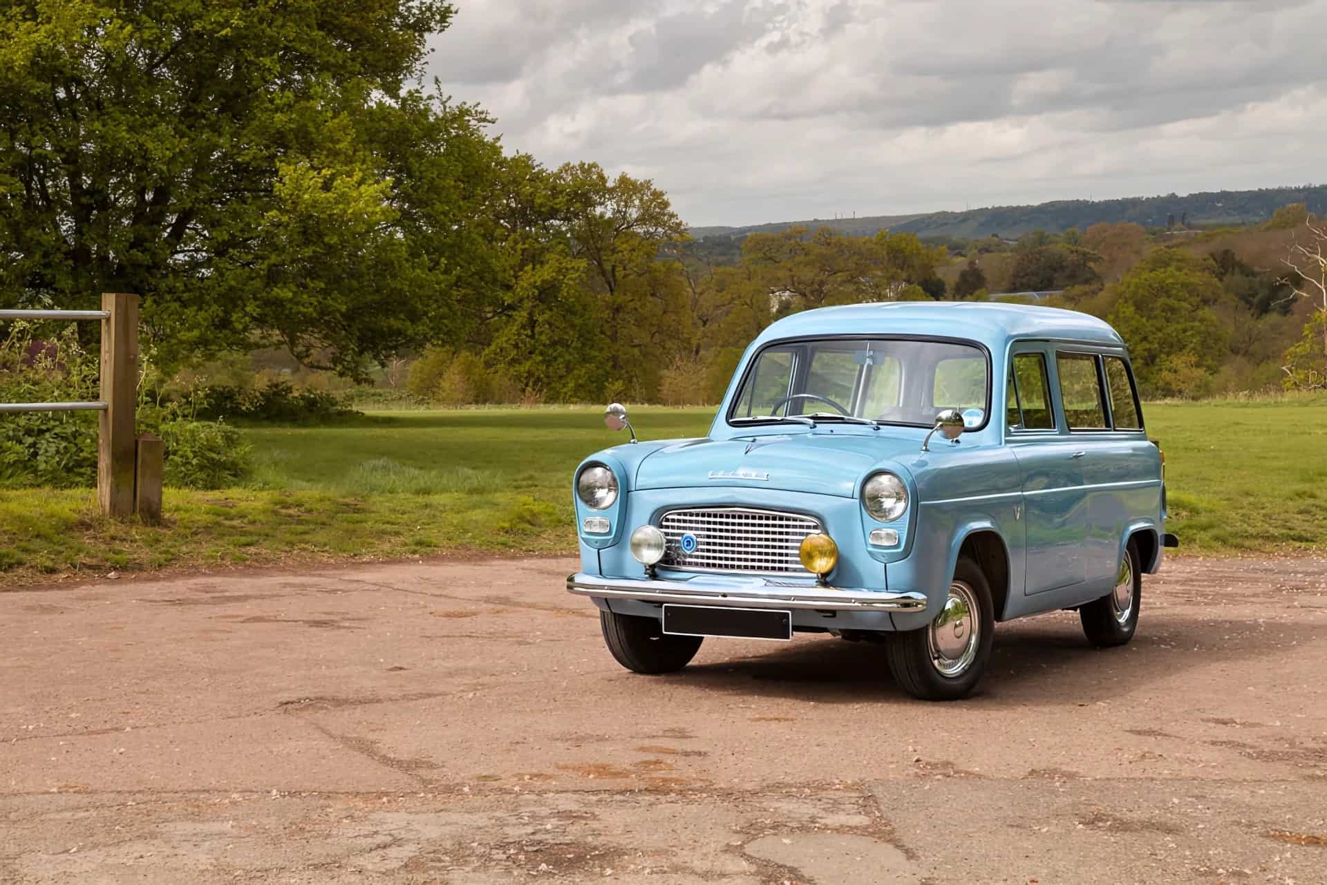 Ford Escort 100E 1957 года