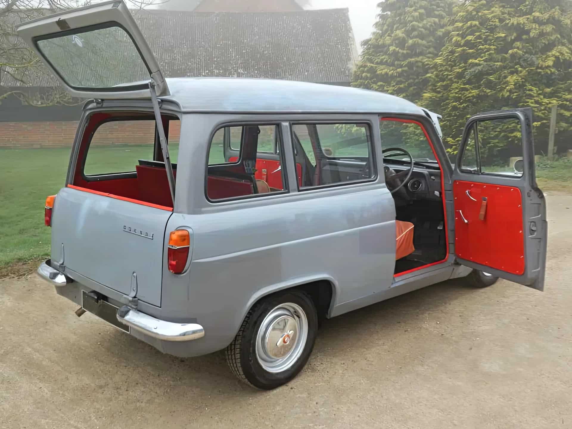 Ford Escort 100E 1958 года