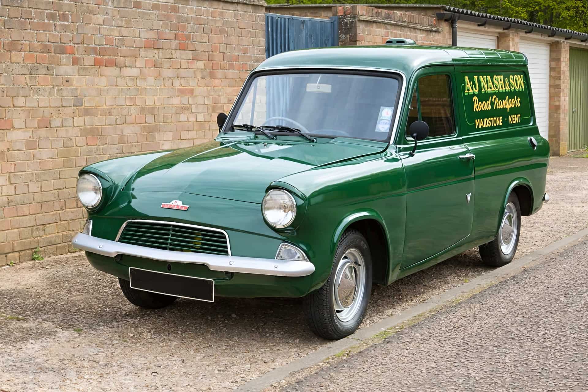Ford Thames 307E 1961 года