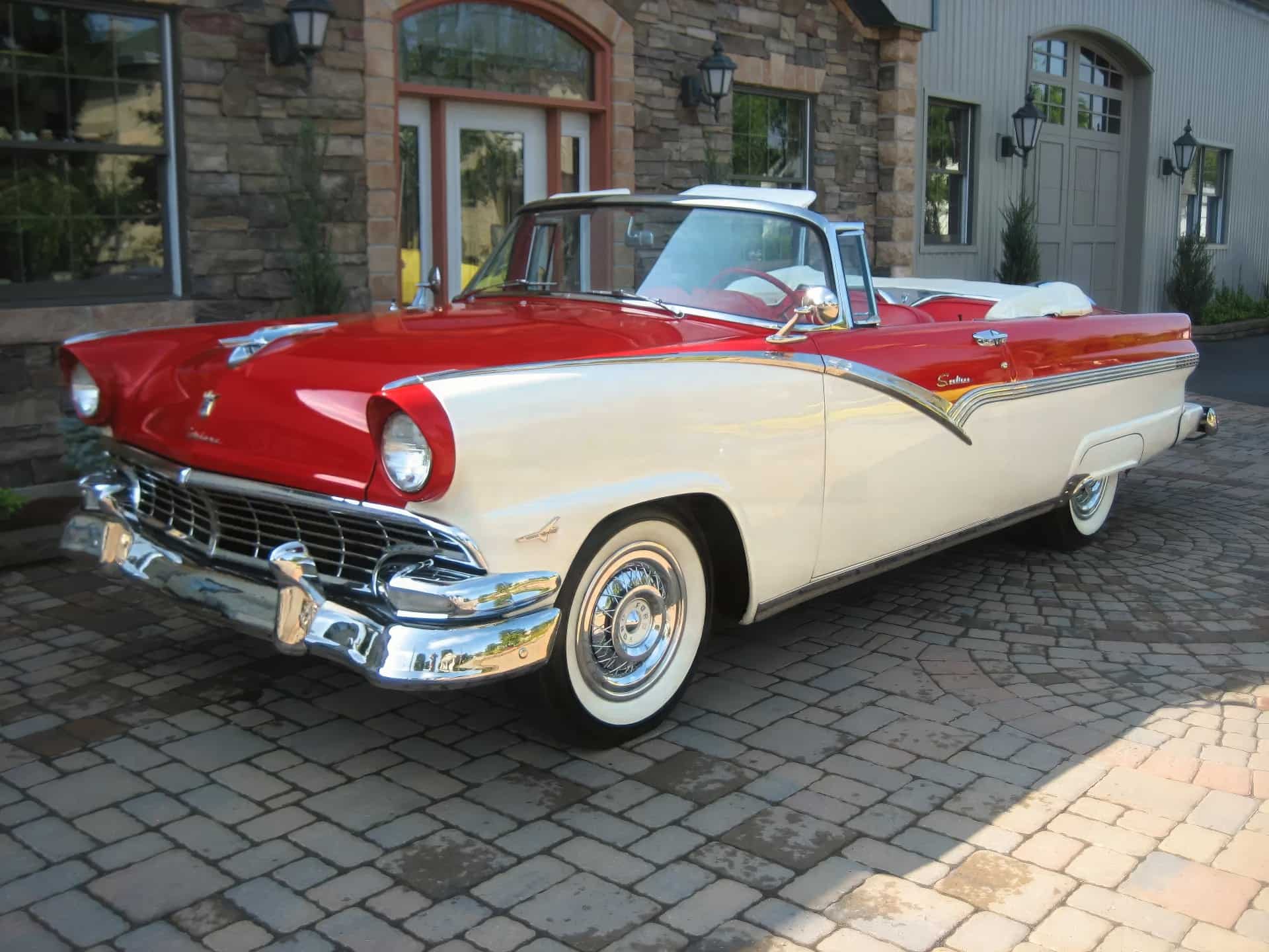 Ford Sunliner 1956 год