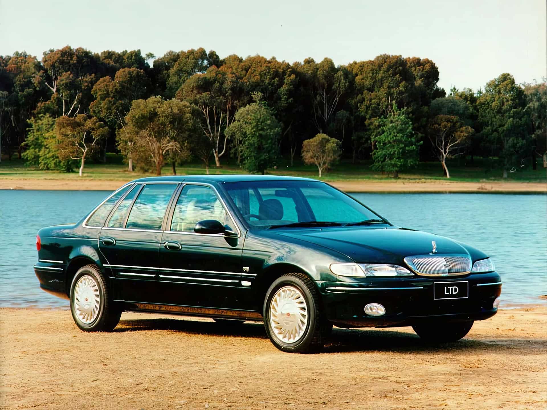 FORD LTD Australian 1995 год