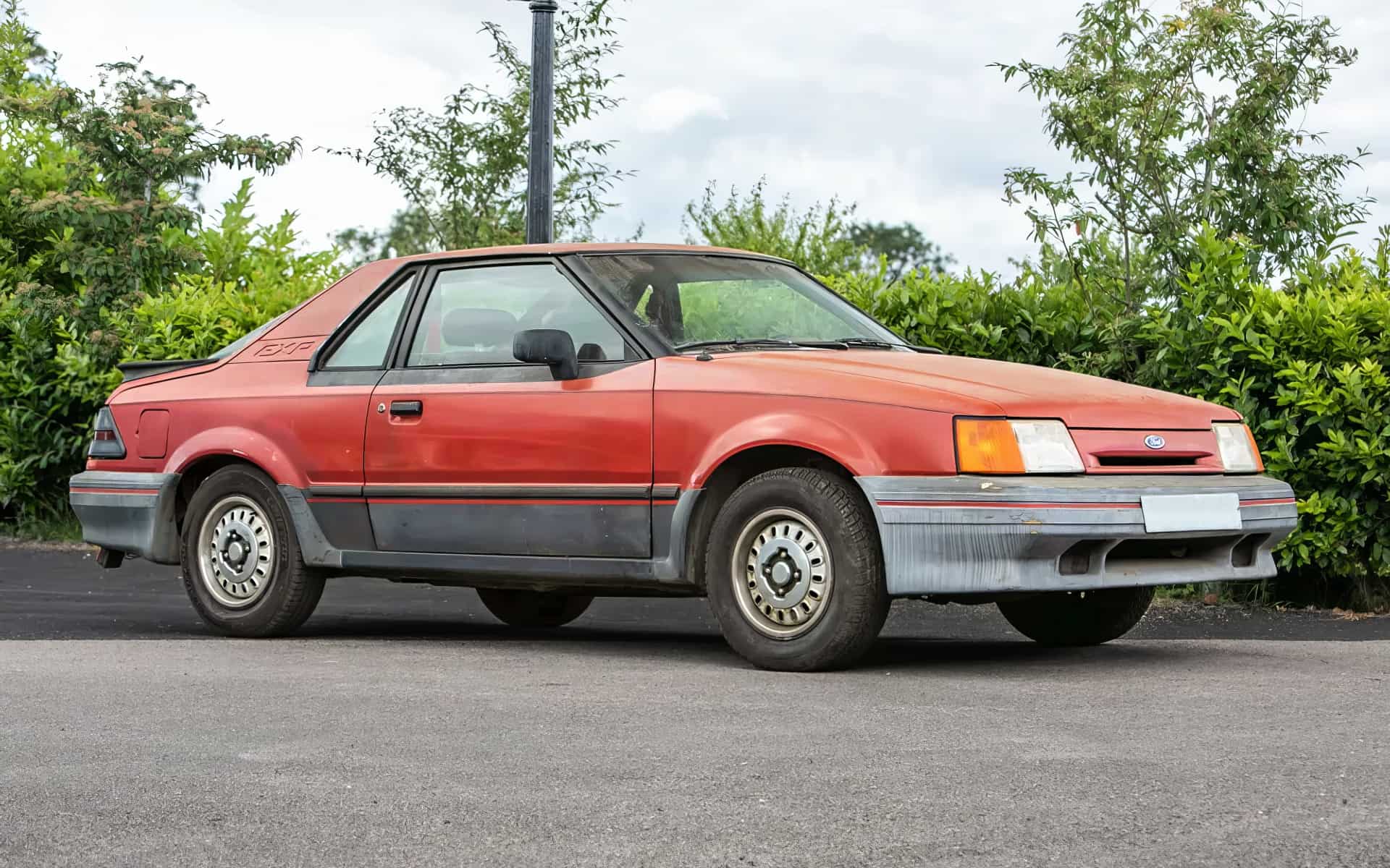 Ford EXP 1985 год