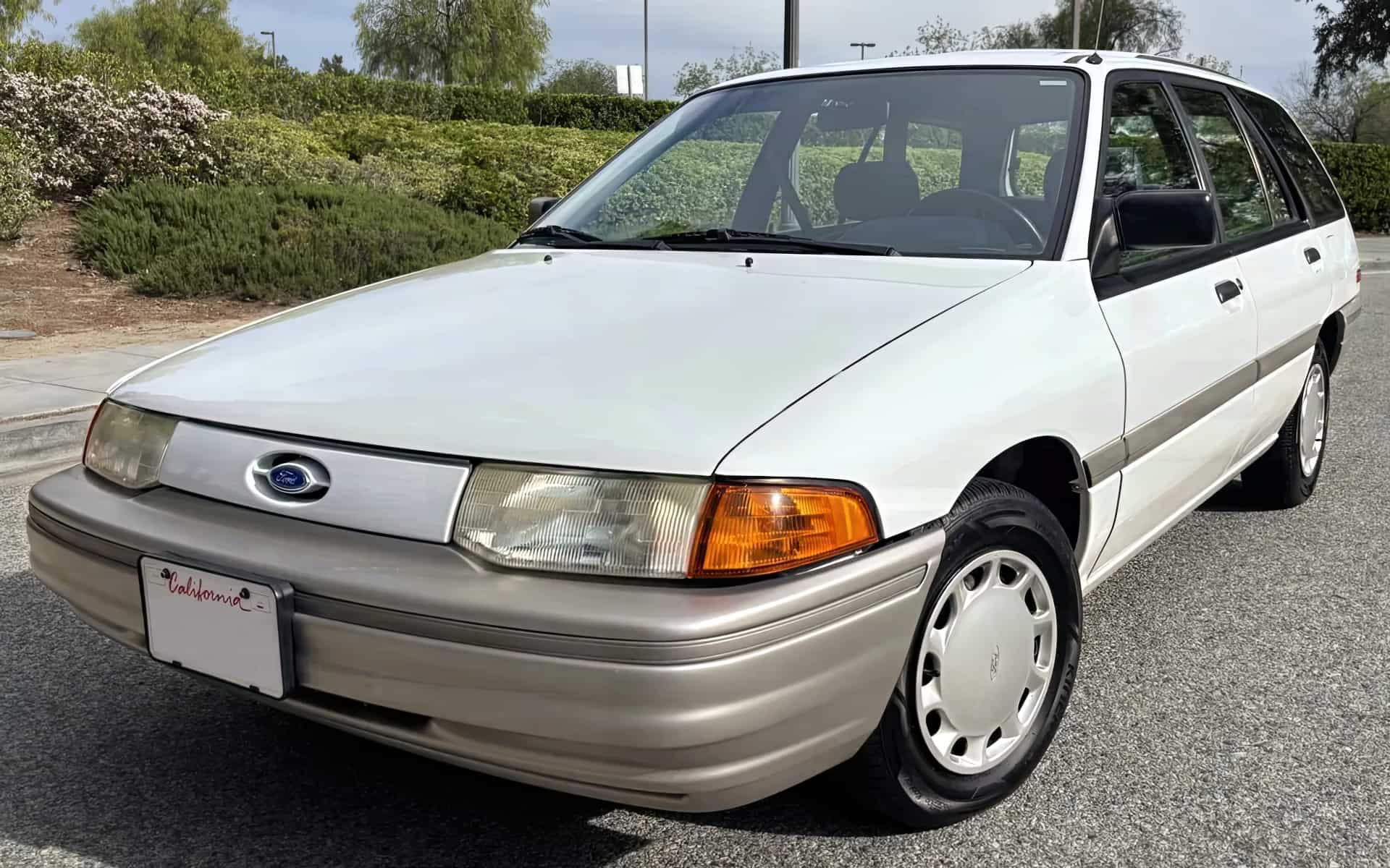 Ford Escort LX 1991 года