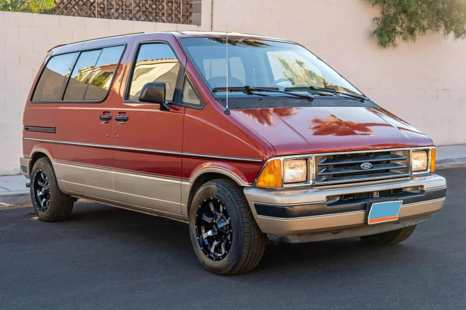 Ford Aerostar 1989 год