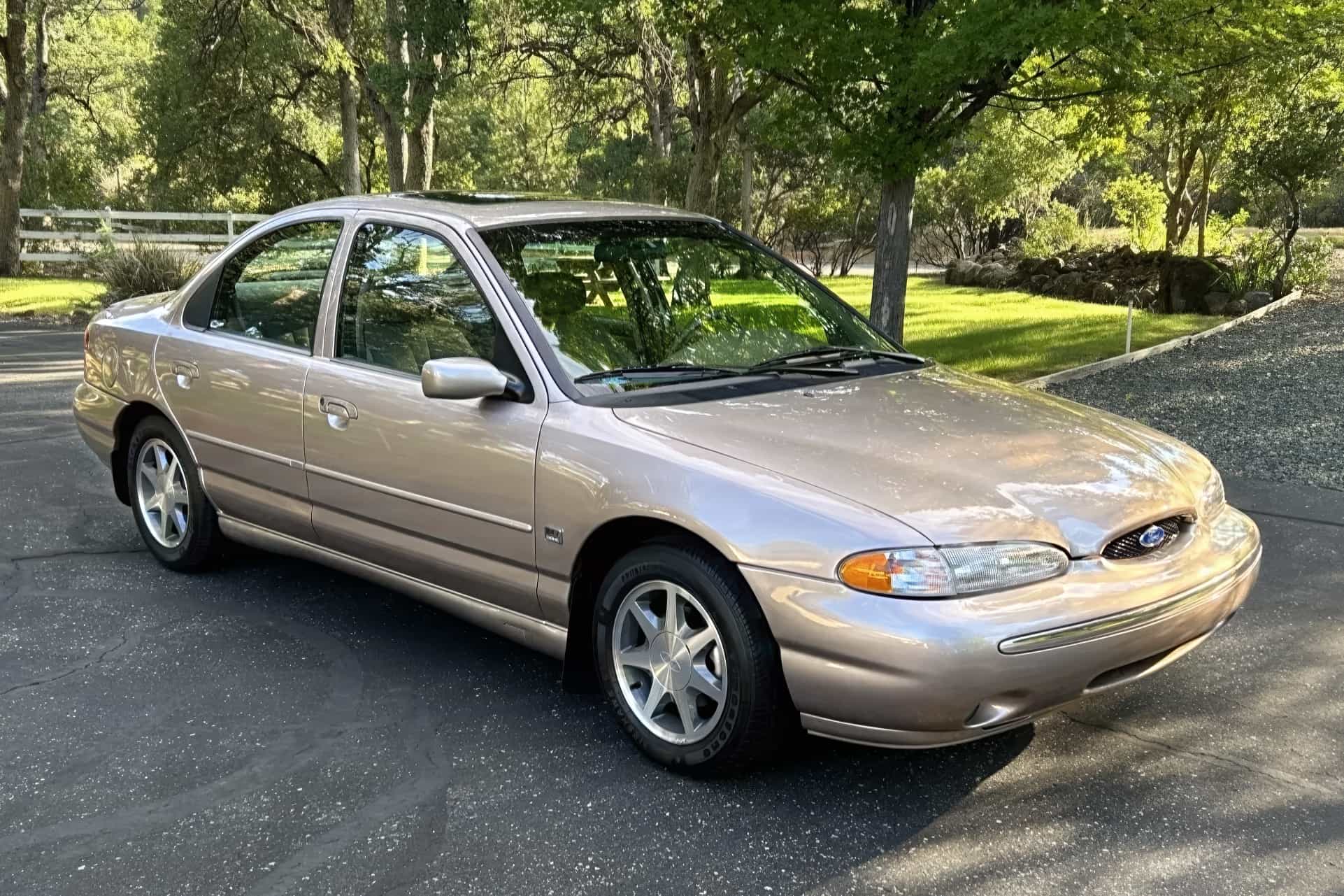 Ford Contour SE 1995 года