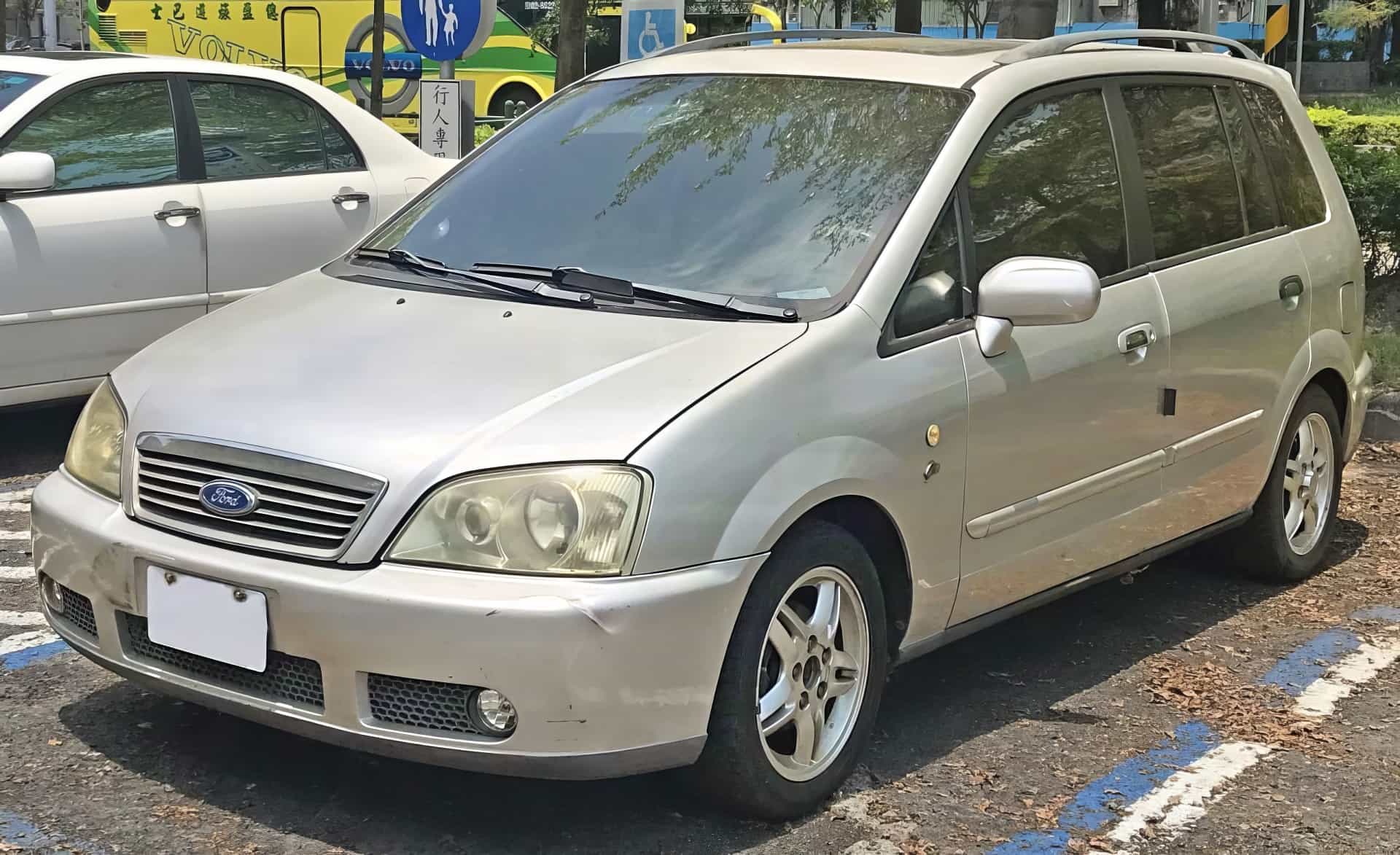 Ford Ixion  2000 год