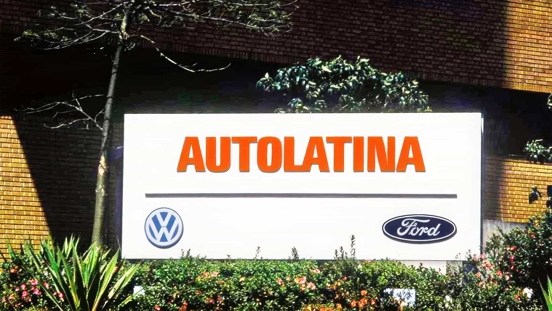 autolatina.jpg